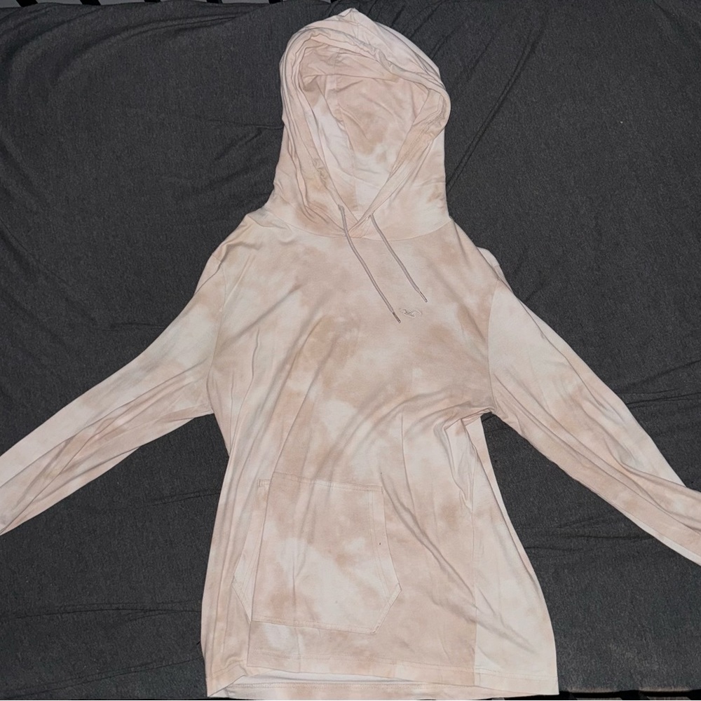 Men’s size L. hoodie, T-shirt cream